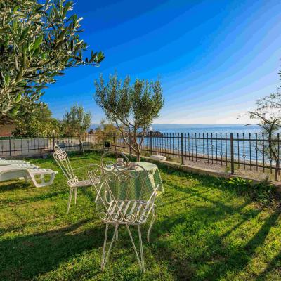 Blue Horizon Beach Escape Apartment 1 10