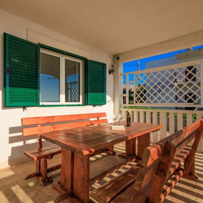 Blue Horizon Beach Escape Apartment 1 27
